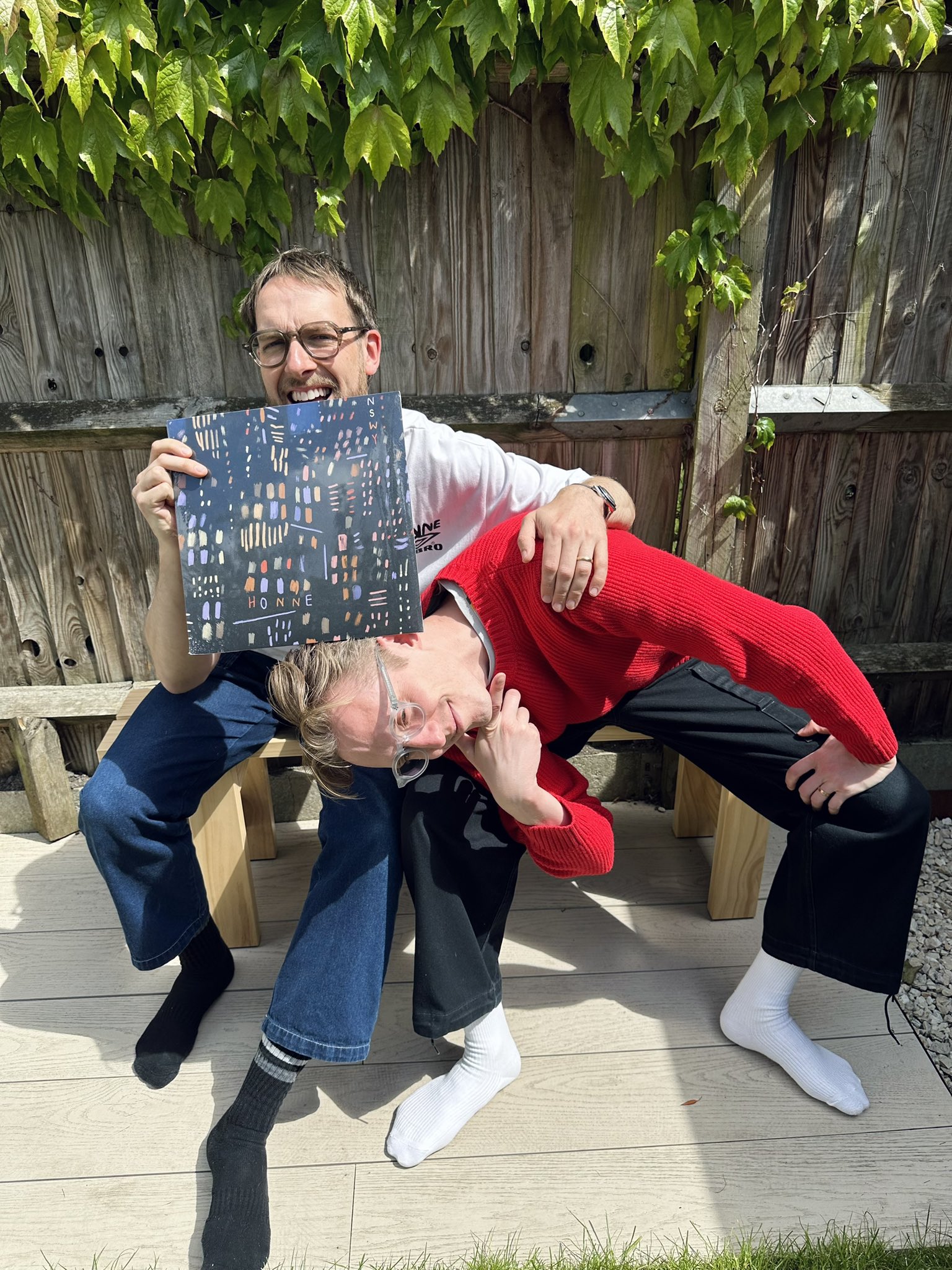 honne, location unknown, niki, honne niki